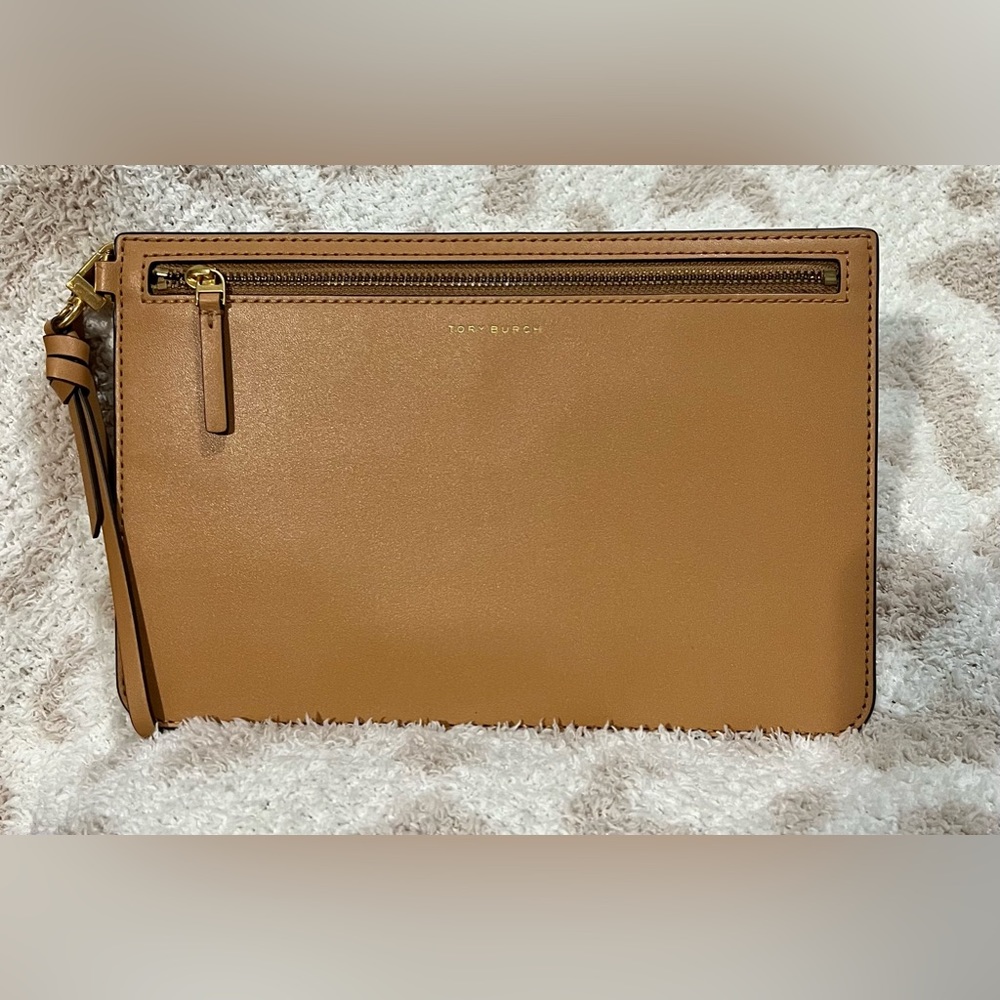 Tory Burch Wristlet